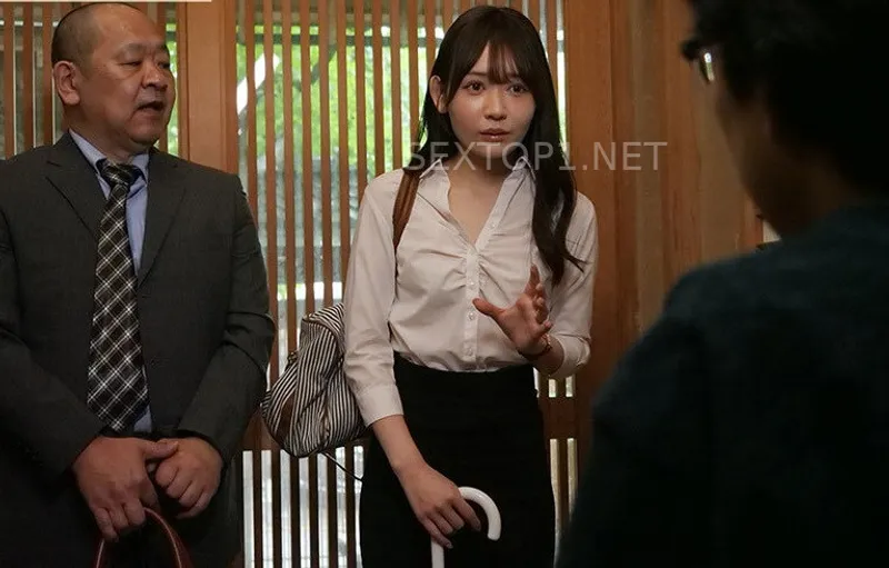 Cô giáo mới vào trường bị hiệu phó bắt đi bàn việc làm ăn rồi phang cả đêm